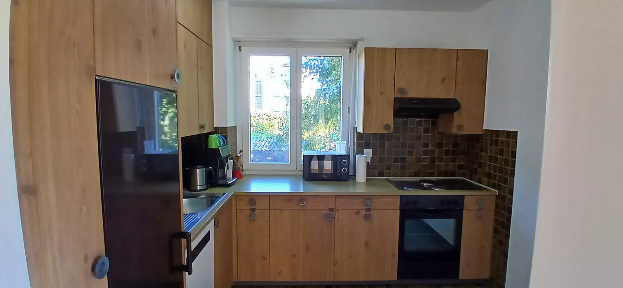 Large View Kitchen