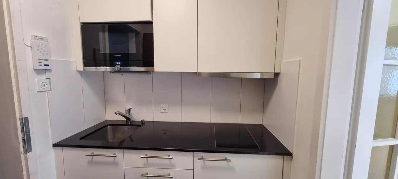 Large View Kitchen