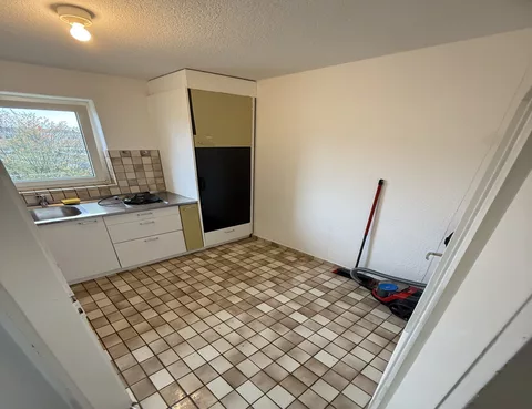 Modern Kitchen with oven, fridge and microwave